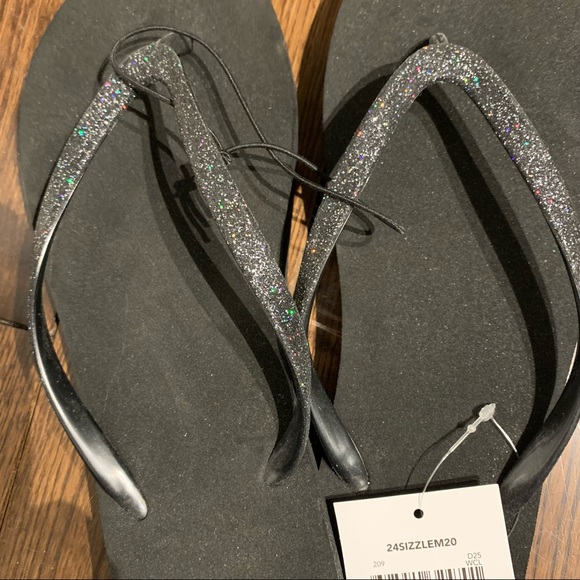 Women’s Flip Flops Black with Sparkly Straps Size 9 - Picture 3 of 3
